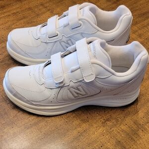 New Balance Women's White Walking 577 Sneakers